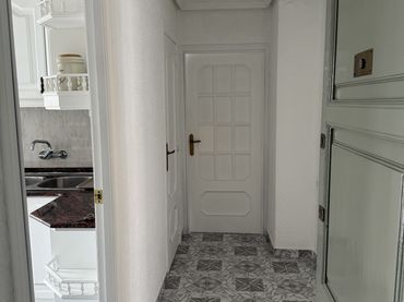 Piso en  Carrer de Jacint Labaila 18 - Foto 3