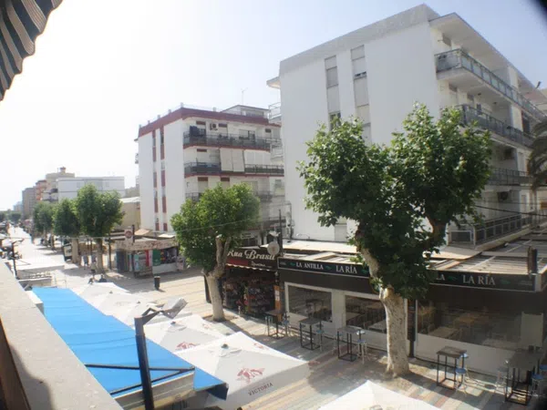 Piso en Avenida Castilla, 15 - Foto 1