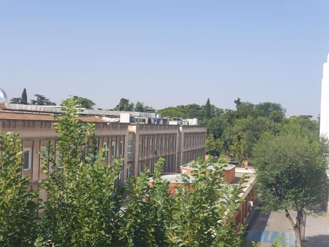 Piso en  Calle del Doce de Octubre 14 - Foto 7