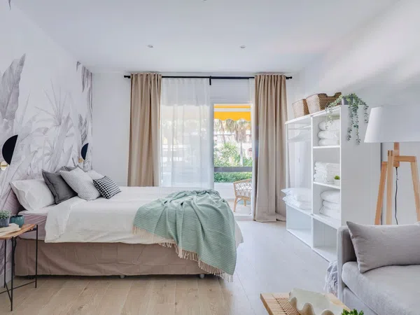 Estudio en Avenida Bulevar Príncipe Alfonso de Hohenlohe s/n - Foto 3