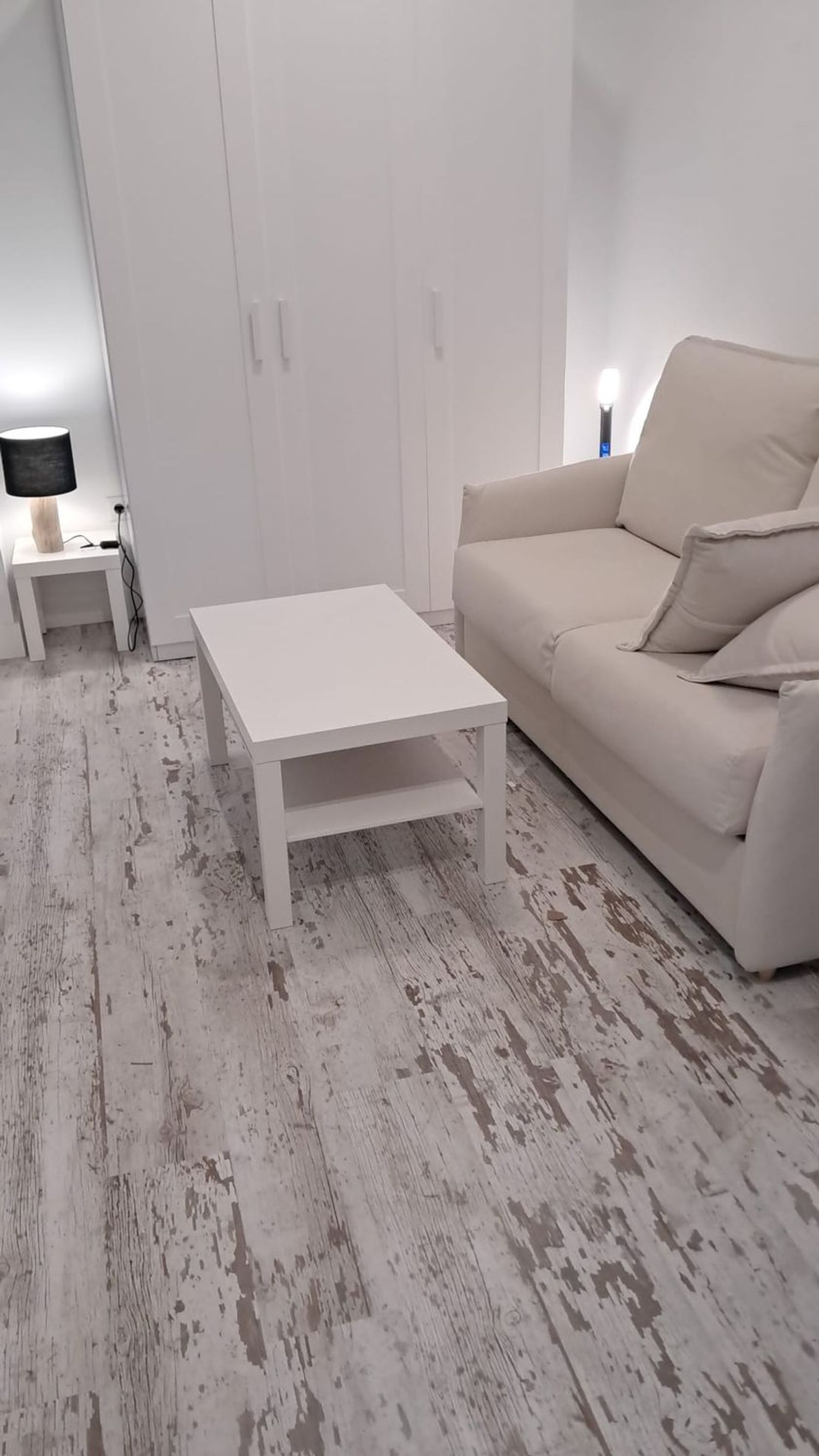 Estudio en calle Nuestra Señora del Pilar, 54 - Foto 2