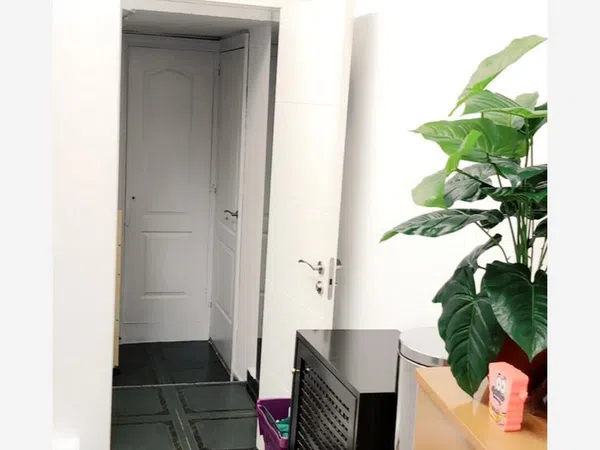 Estudio en ronda del General Mitre, 110