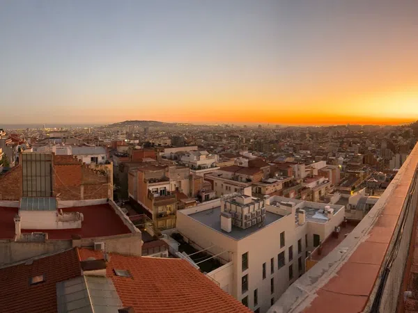 Piso en calle de Verdi, 323