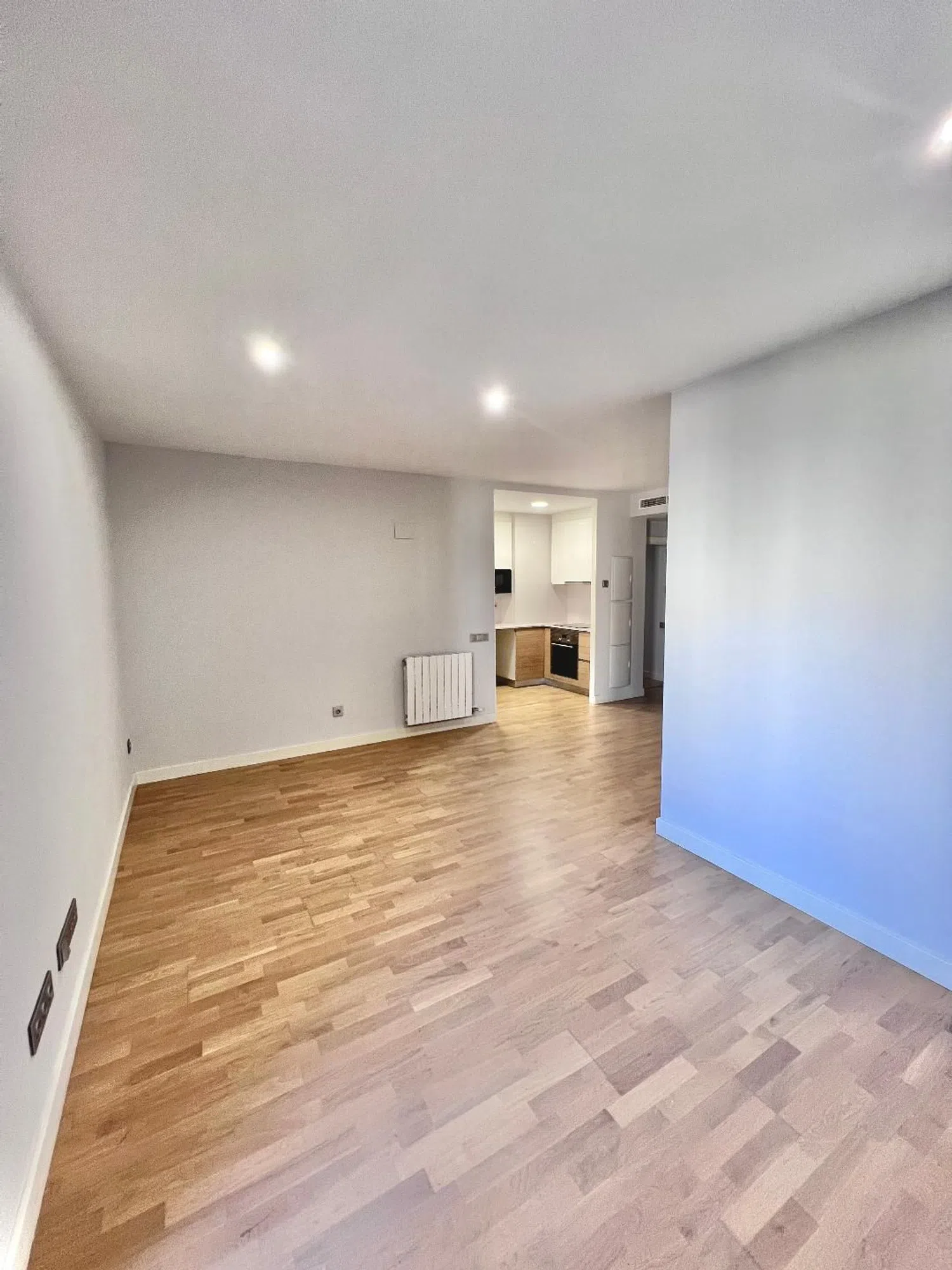 Piso en Barrio El Camp de l'Arpa del Clot - Foto 2