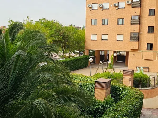 Piso en avenida de la Unión Europea, 12 - Foto 2