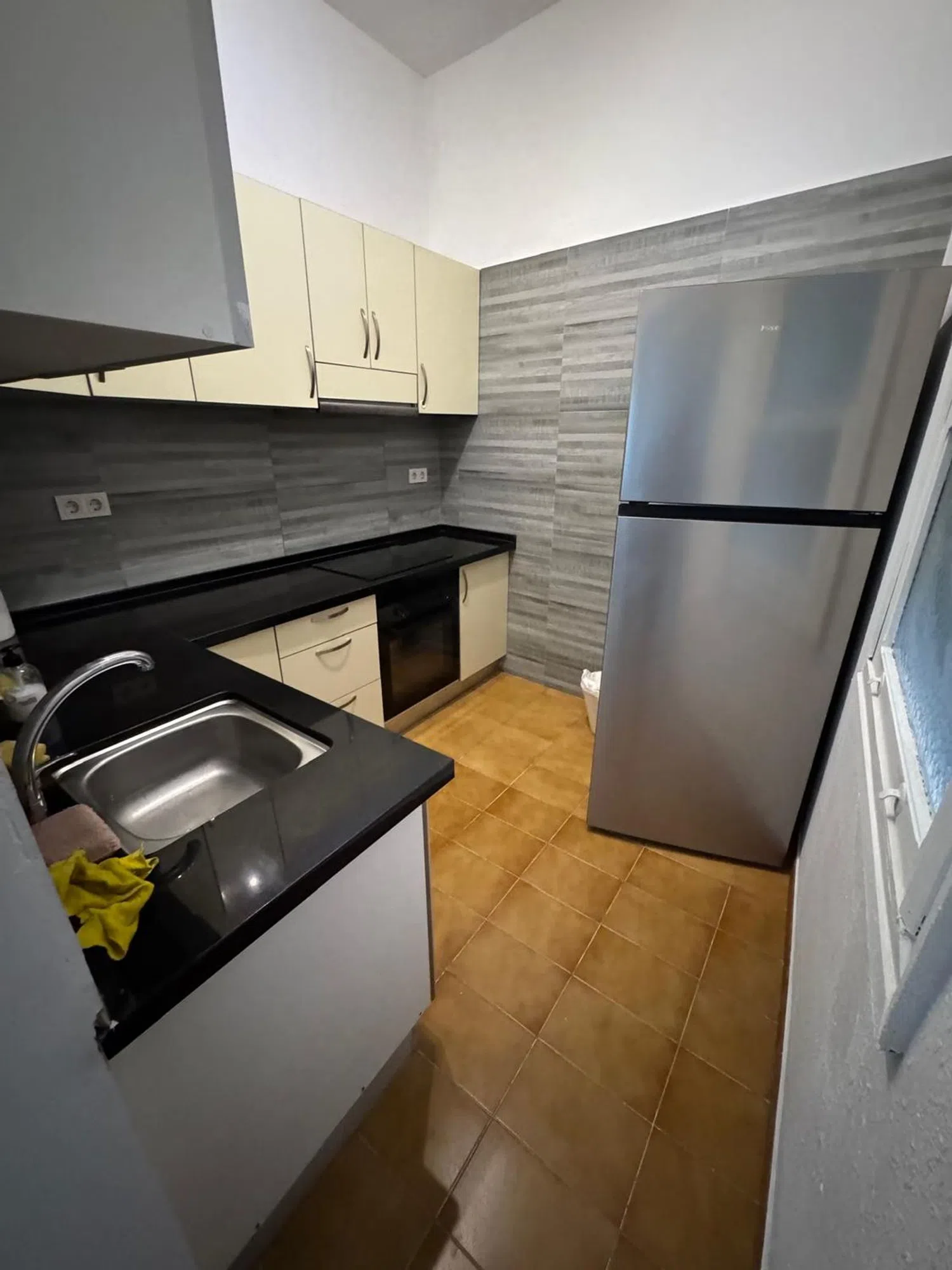 Piso en calle Rafael Altamira, 11 - Foto 2