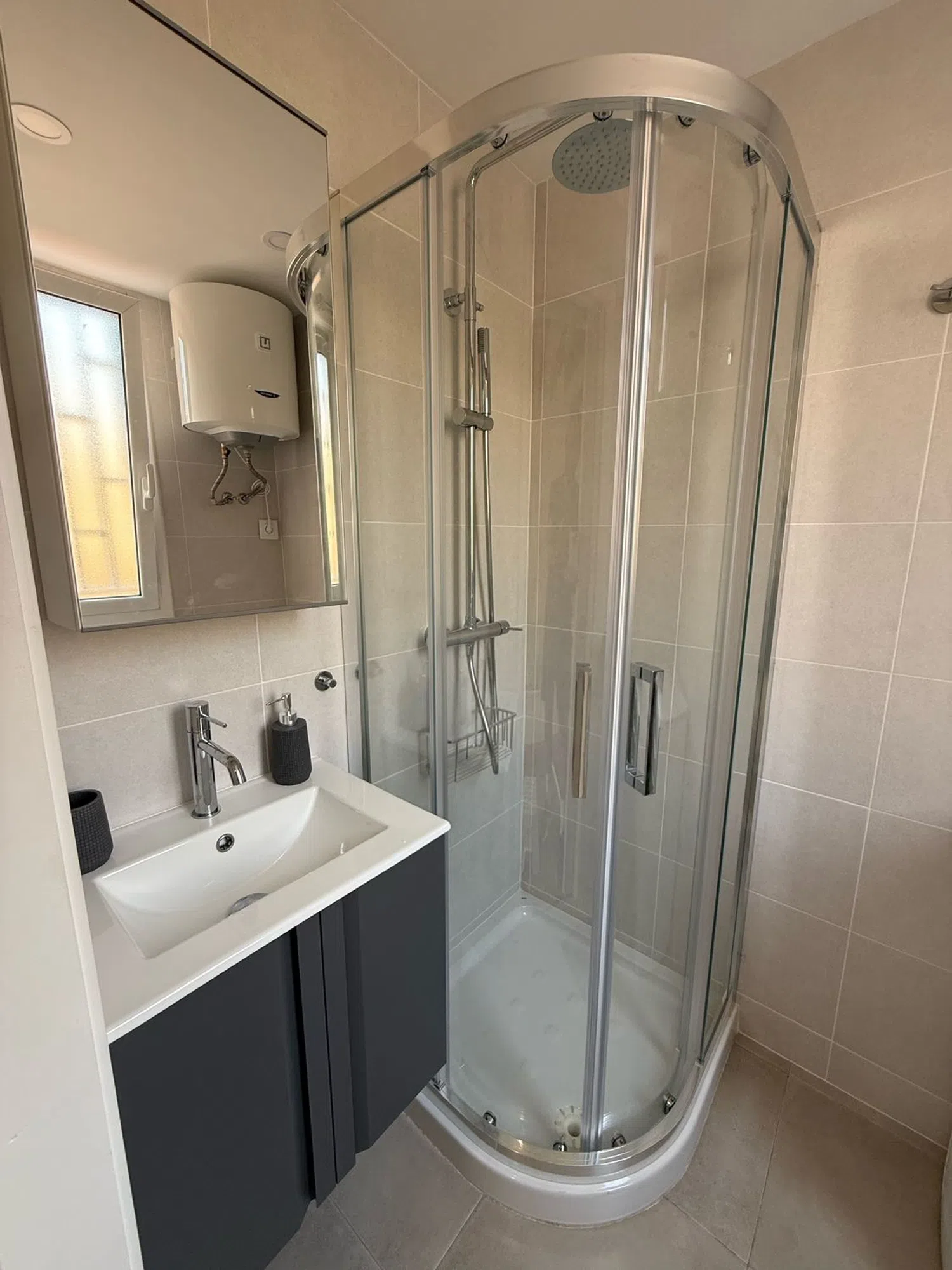 Estudio en calle de Muntaner, 7 - Foto 14