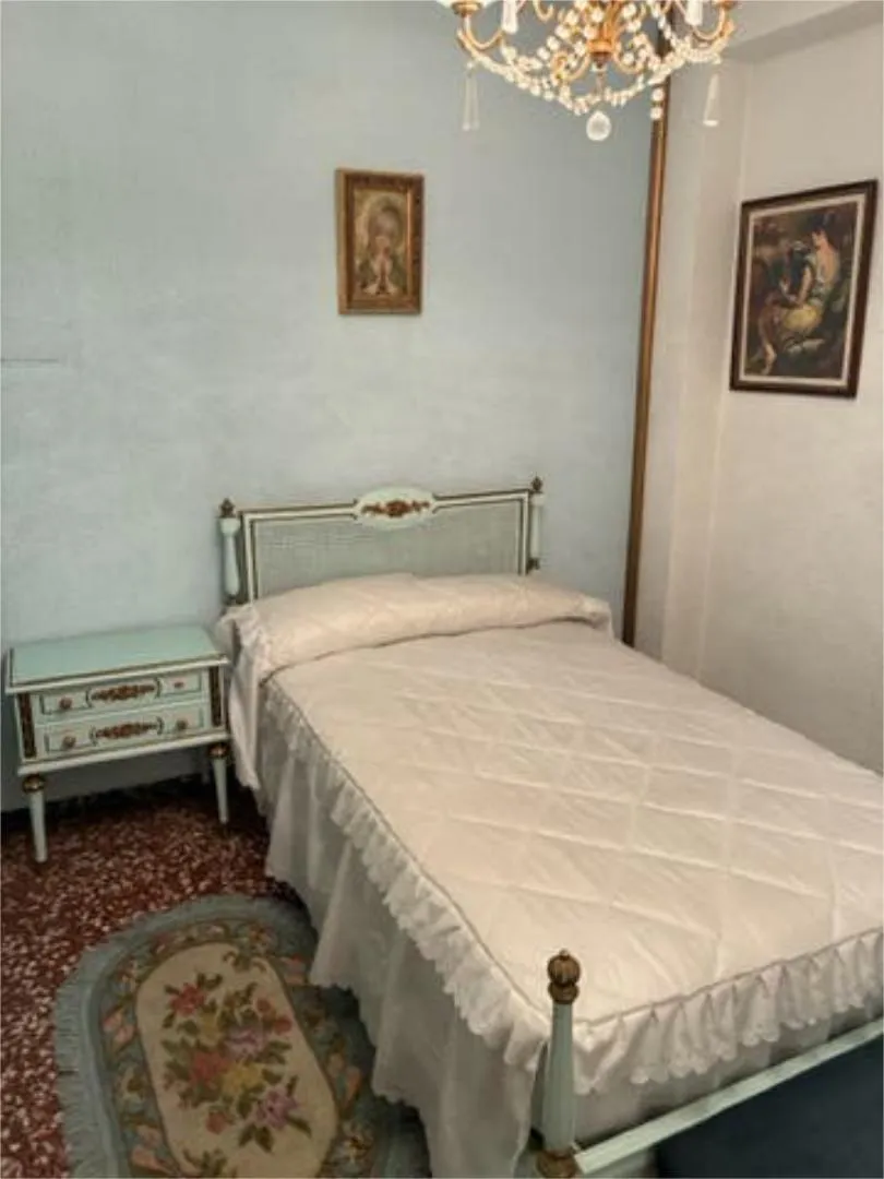 Piso en Delicias - Foto 1