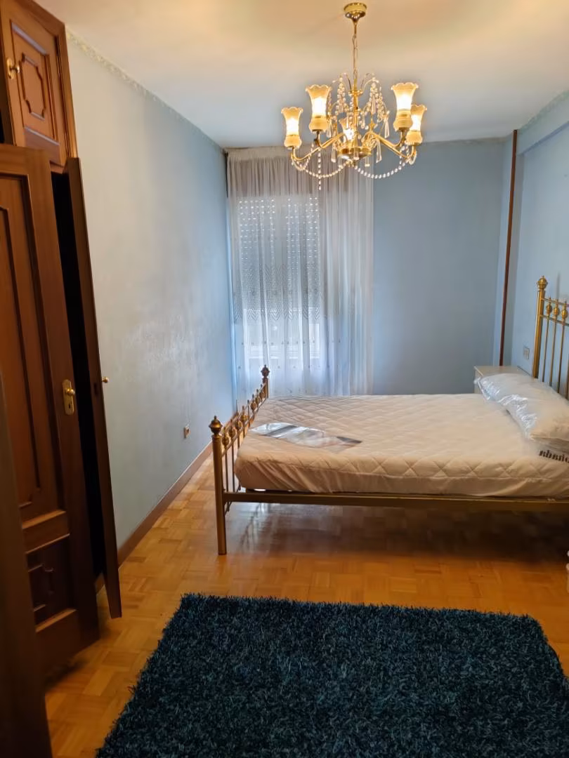 Piso en  Rúa de Praga 6 - Foto 2