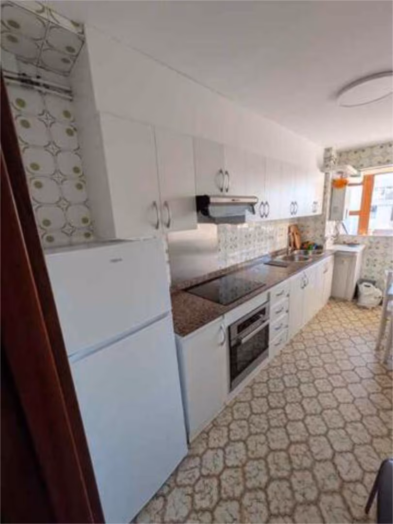 Piso en Cuatro Caminos - Foto 4