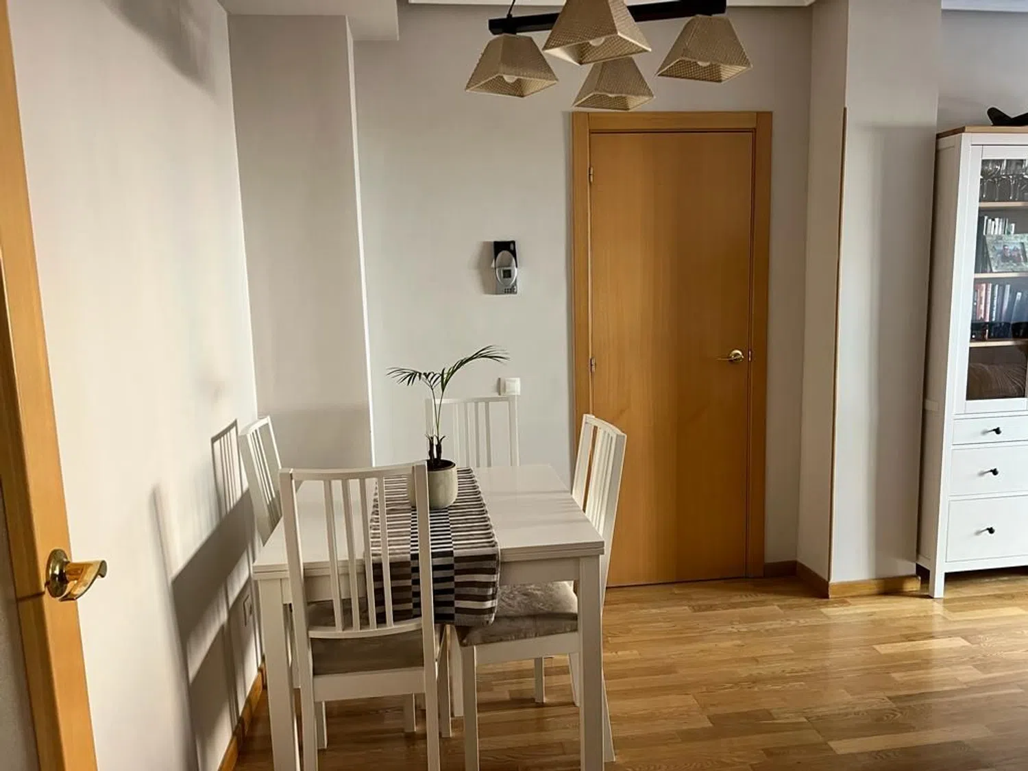 Piso en calle Isabel Clara Eugenia, 45 - Foto 3