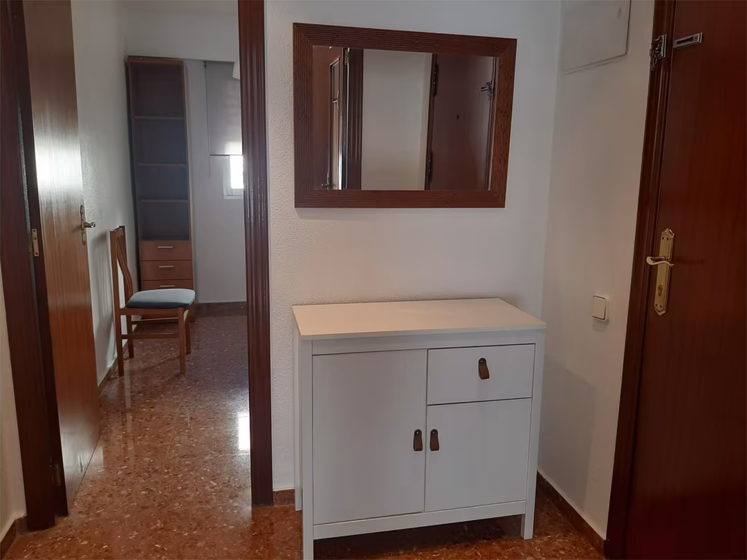 Piso en  Carrer de la Democràcia 2 - Foto 4