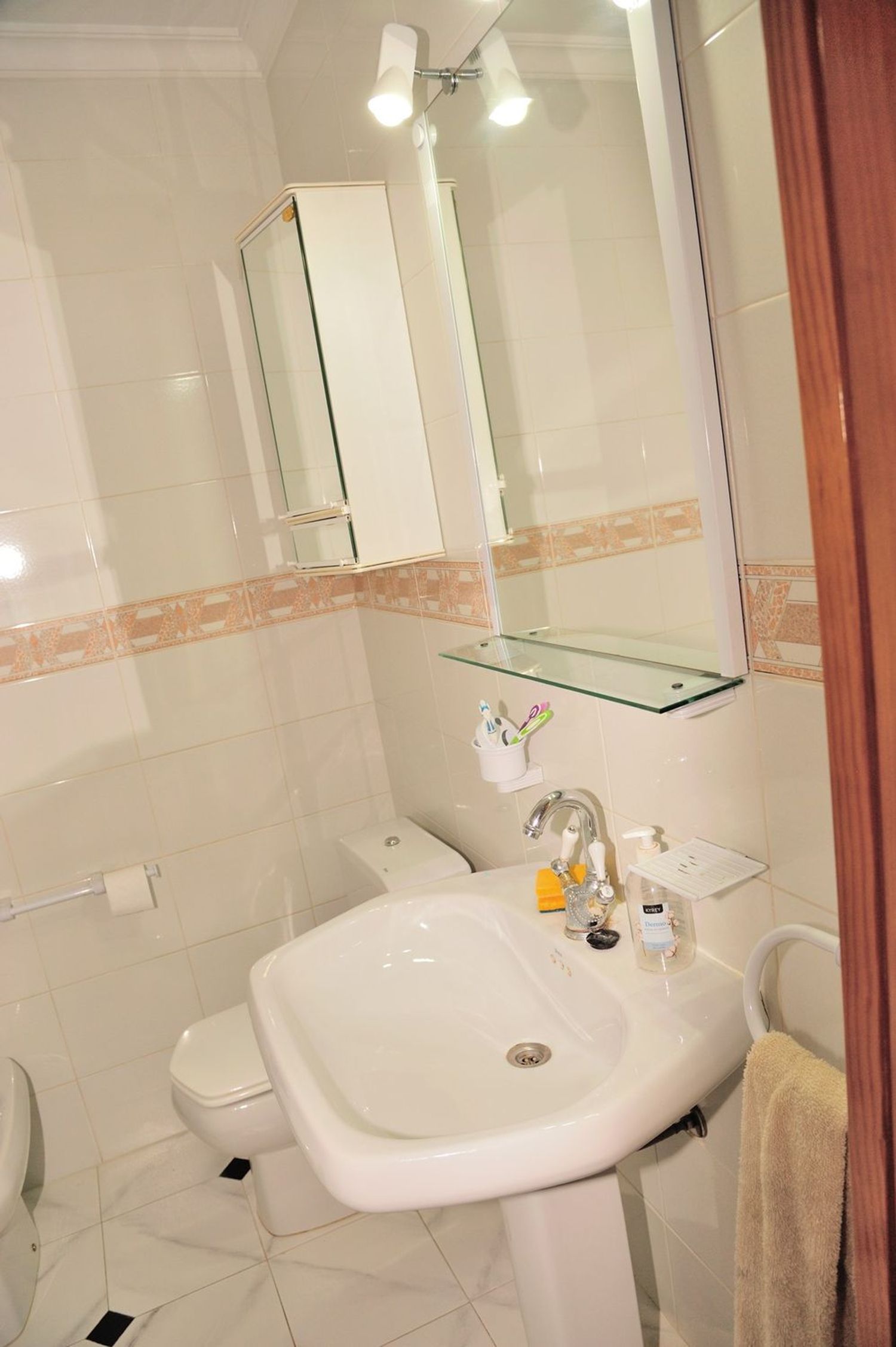 Chalet adosado en Avenida Diputación, 45 - Foto 3