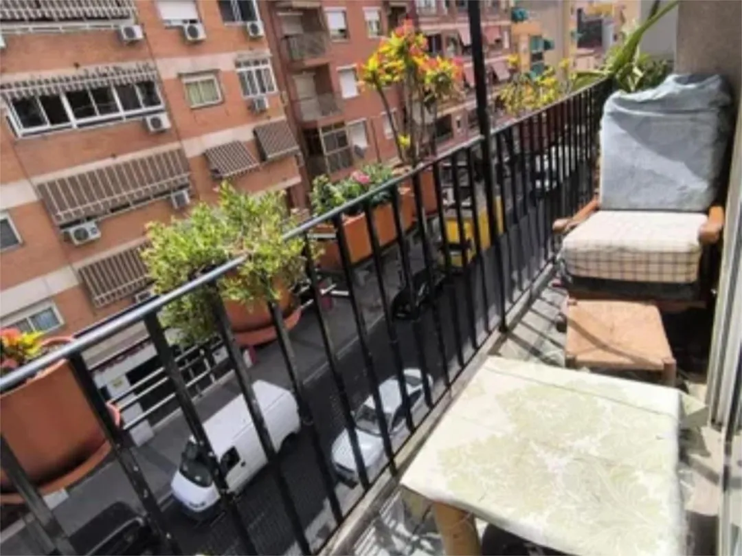 Piso en  Calle del Maestro Alonso 69 - Foto 4