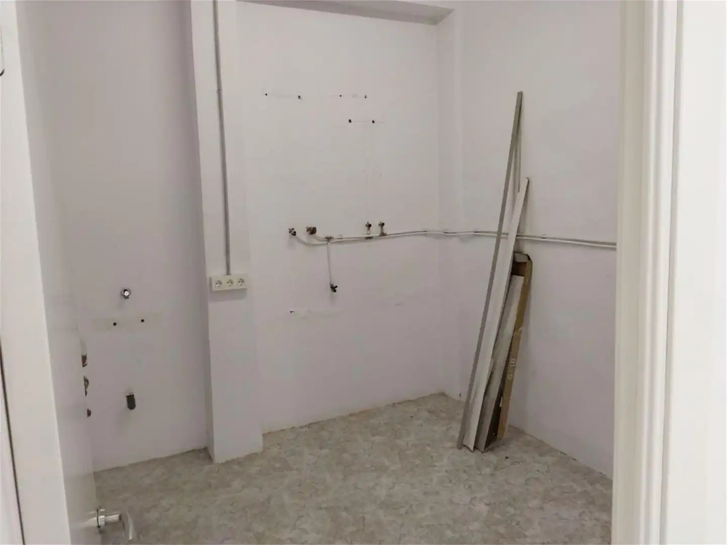 Planta baja en  Calle Sagrada Familia 14 - Foto 4