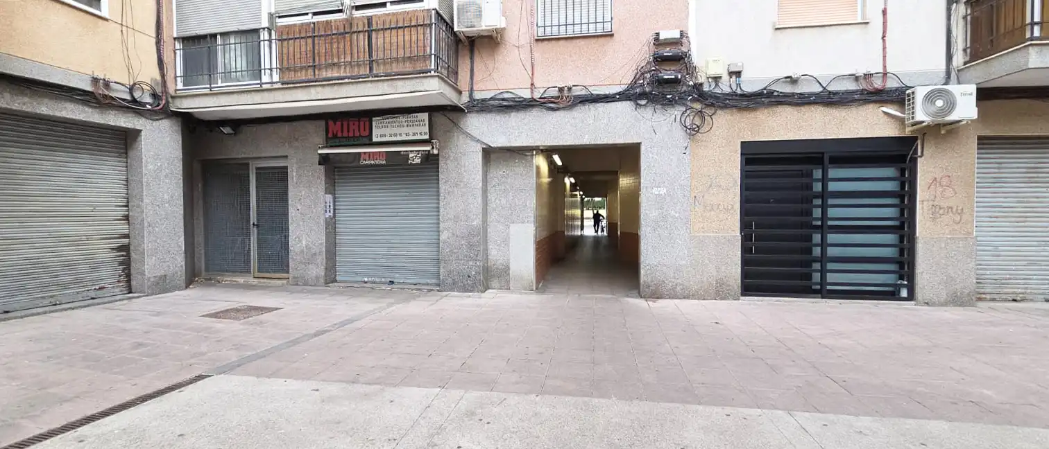 Local comercial en  Avinguda de les Corts Catalanes - Foto 9