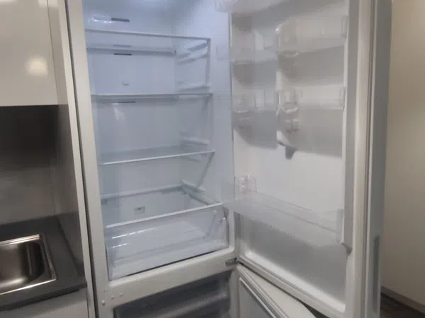 Piso en avenida Juan Carlos I, 21 - Foto 9