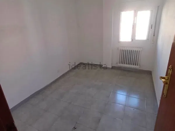Piso en Calle los Serbales, 4, Alisal - Cazoña - San Román - Foto 2