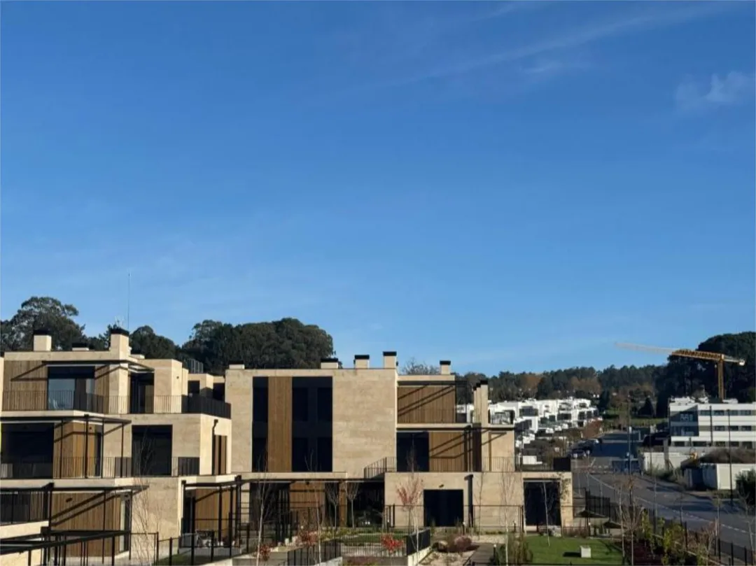 Piso en  Rúa Xenza 22 - Foto 2