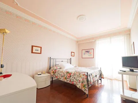 Casa rural en calle de San Luis, 53