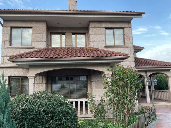 Casa o chalet independiente en Calle Fontiñas, 84, Candean - Cabral, Candean - Cabral - Foto 2