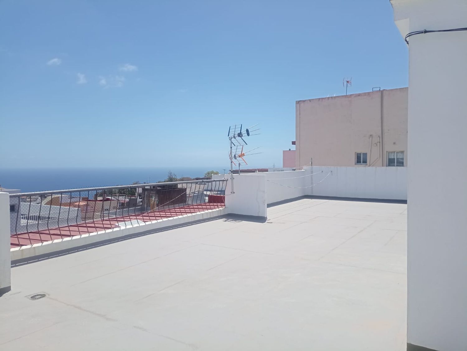 Ático en Chimisay-Las Delicias-Miramar - Foto 1
