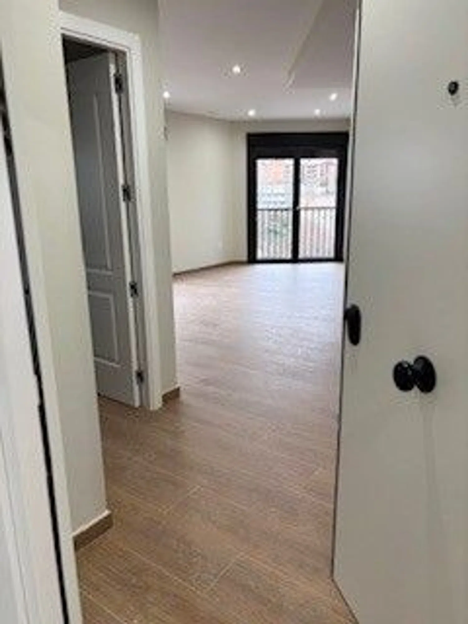 Estudio en calle Doctor Rafael de la Rica, 22