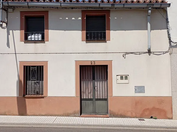 Casa de pueblo en Avenida Badajoz, 23 - Foto 2
