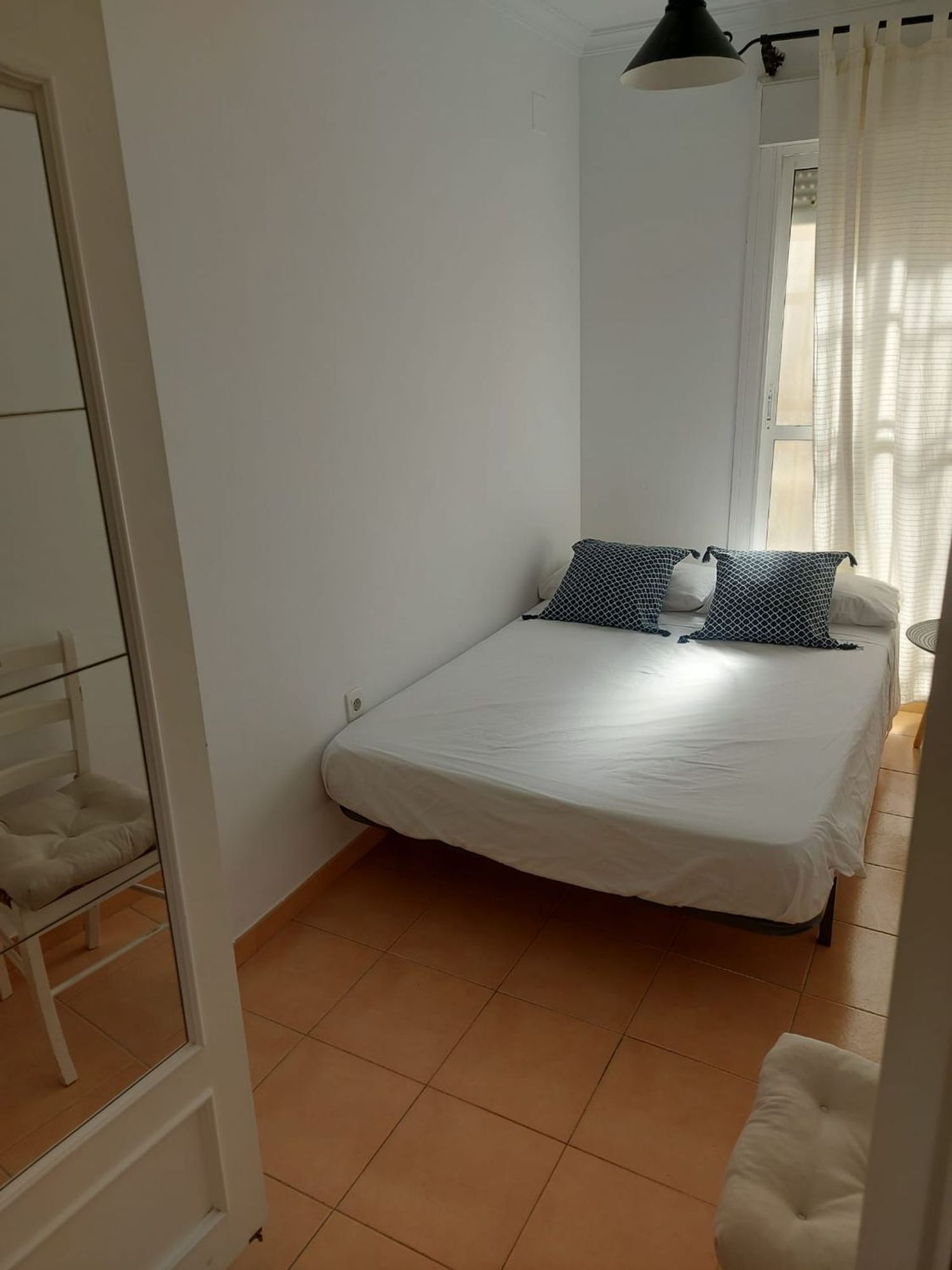 Chalet adosado en Cruz Roja - Capuchinos - Foto 4