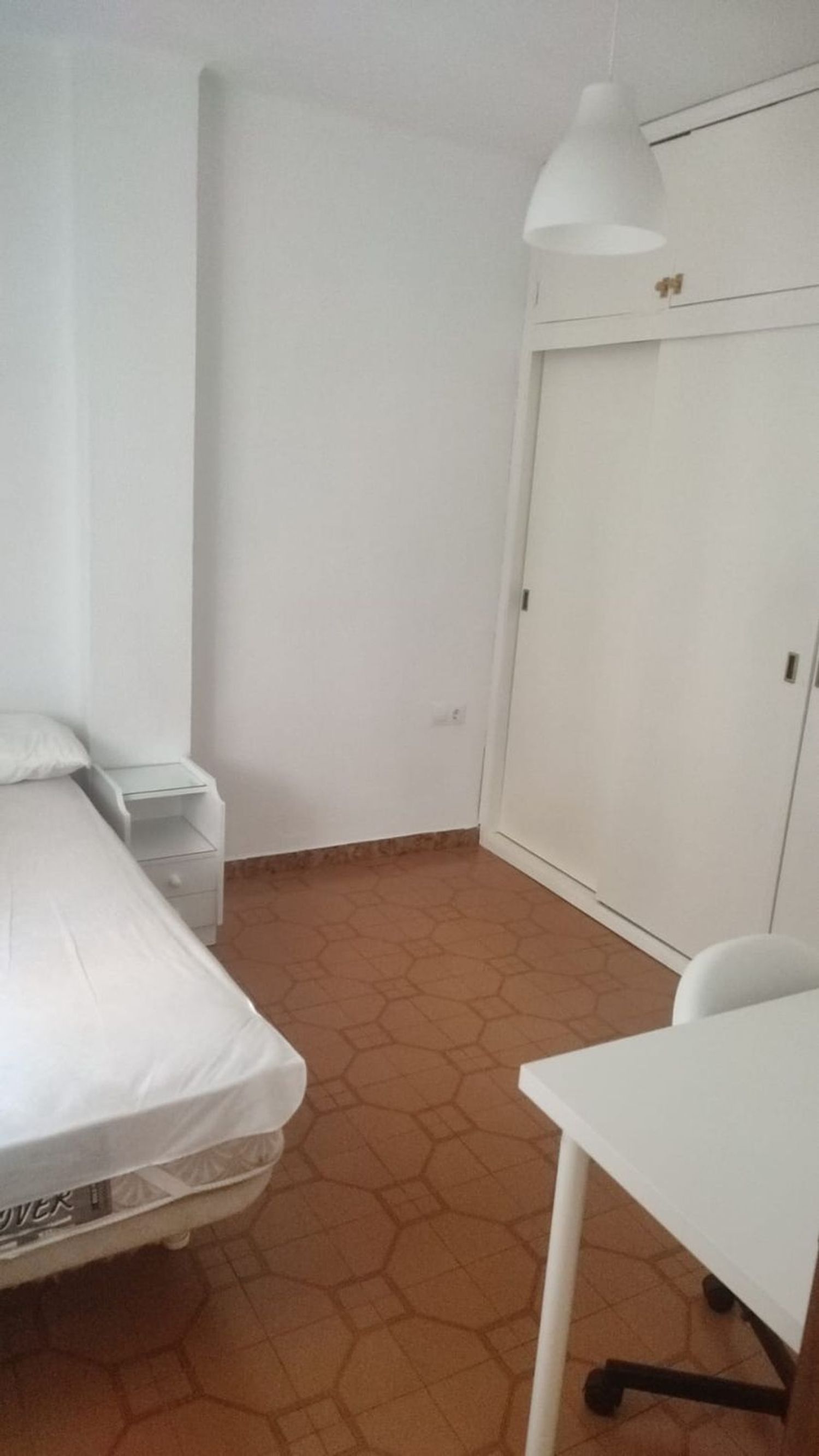 Piso en Calle Alfambra, 6, Cruz del Humilladero - Los Tilos - Foto 2