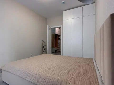 Piso en calle de Preciados, 19