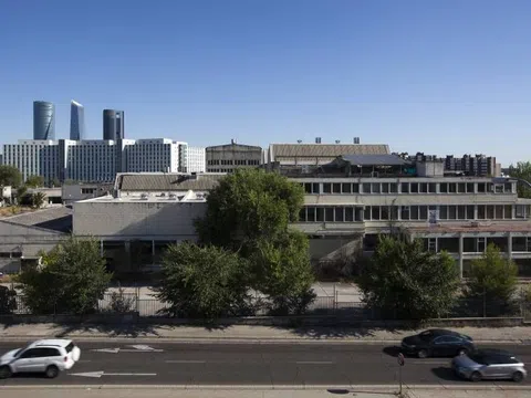 Piso en avenida del Cardenal Herrera Oria, 240