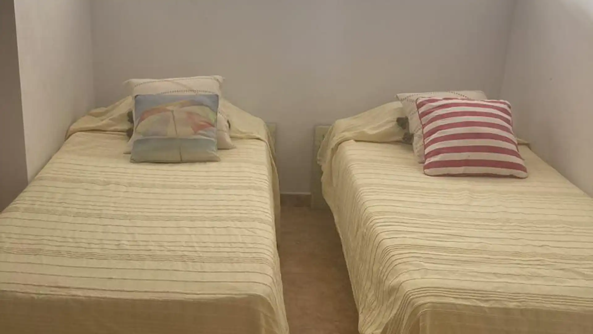 Apartamento en  Avenida Antonio Machado 41 - Foto 24