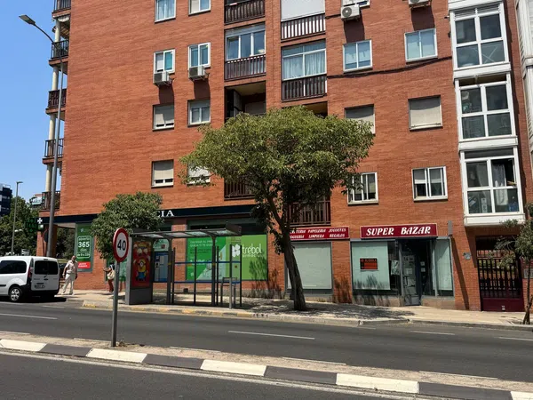 Local en Calle de Silvano, 139, Canillas - Foto 1