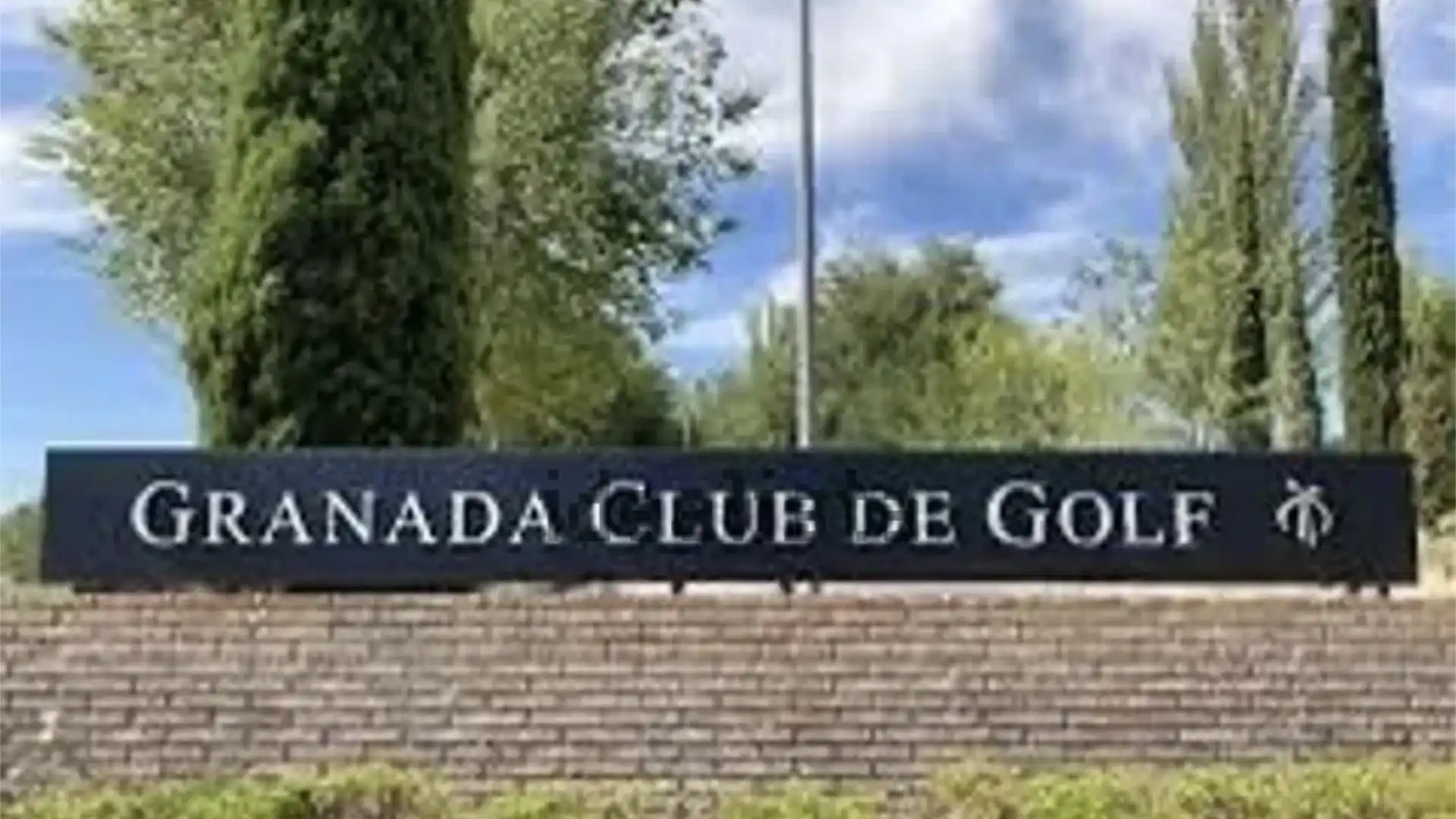 Casa adosada en  Calle Campo de Golf 10 - Foto 2