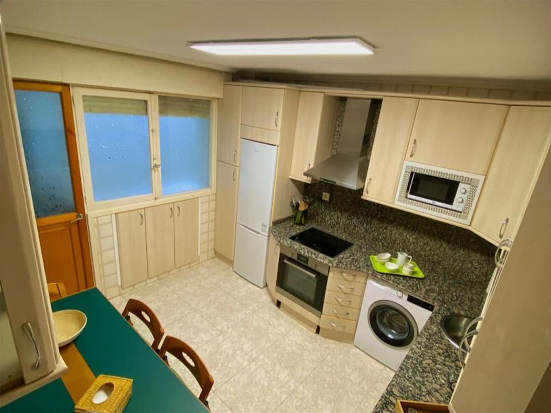 Piso en avenida Avenida Camilo Alonso Vega 16A - Foto 2