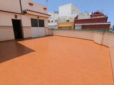 Dúplex en calle Calle Agustina de Aragón 89 - Foto 2
