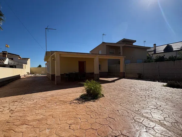 Casa o chalet independiente en Avenida de las Palmeras I, 4, El Mojón, El Mojón - Foto 1