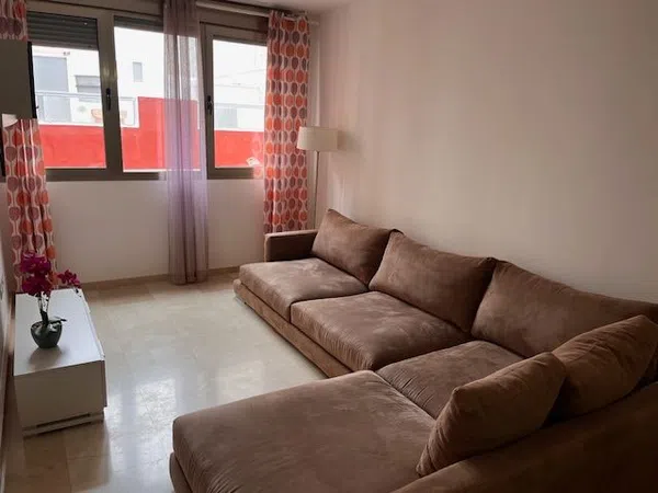 Piso en calle Mariana Pineda, 35