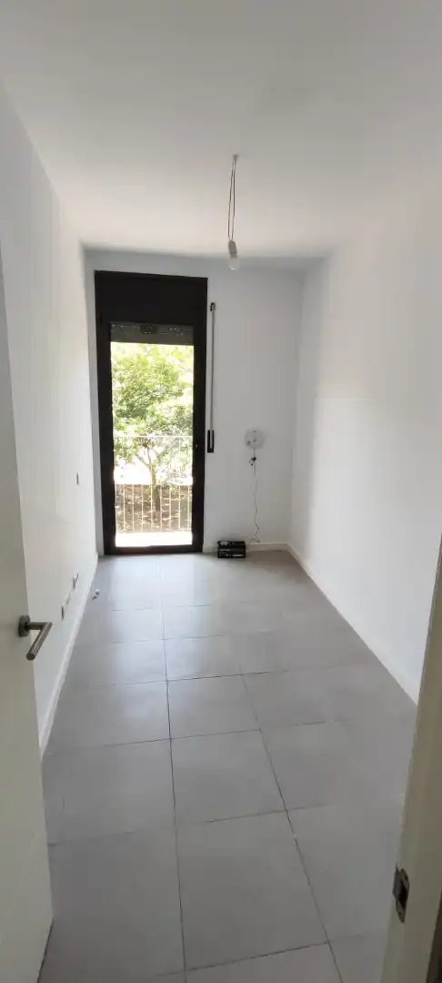 Piso en  Carrer de Granada - Foto 10