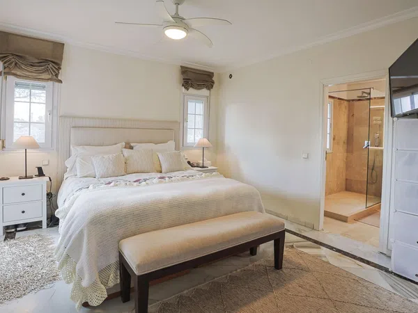 Casa independiente en calle Pico del Naranco, 59 - Foto 14