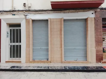 Local comercial en  Calle Felipe Herrero Arias 3 - Foto 2