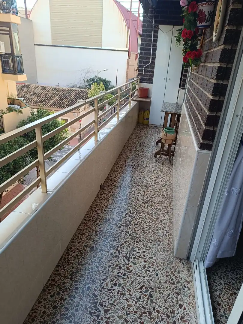 Piso en  Calle Capitán Torregrosa 24 - Foto 8