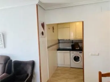 Apartamento en Torrevieja - Foto 2