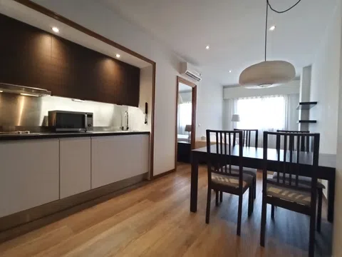 Piso en calle de Menorca, 44