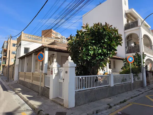 Casa independiente en calle del Llebeig, 10