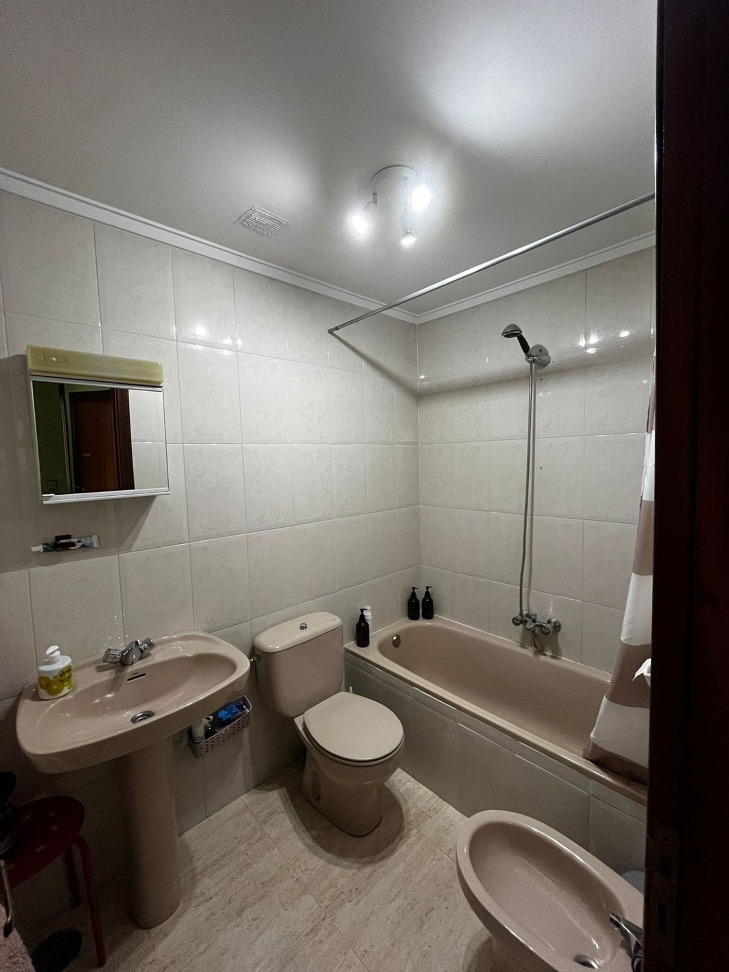 Estudio en calle Serranos, 28 - Foto 2