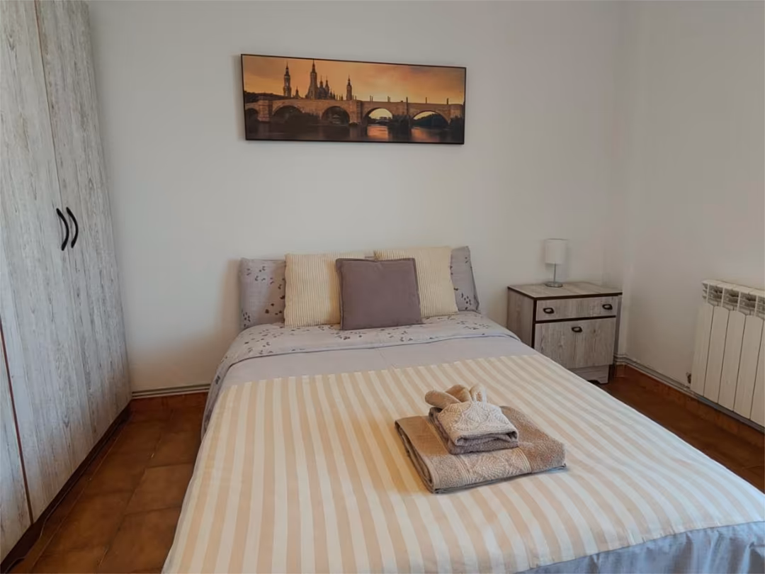 Piso en  Calle de Martín el Humano 25 - Foto 7