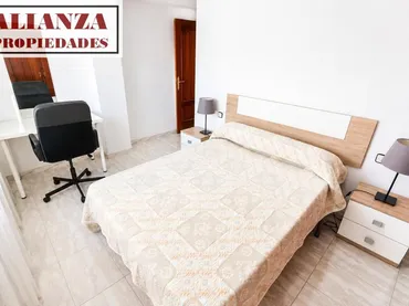 Piso en Málaga Capital - Foto 4
