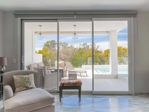 Casa de pueblo en calle Artola Golf, 24